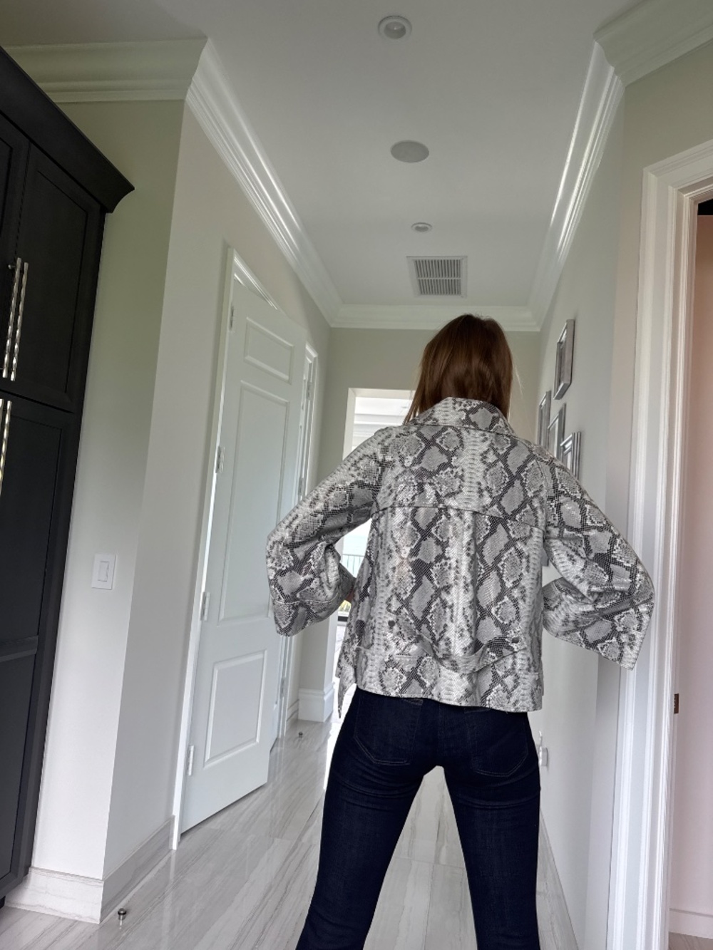 Leather Jacket - Picture 3 of 10